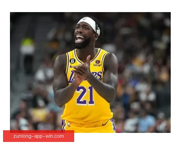 韦德霸气回击贝弗利称我赢得总冠军时你在哪里